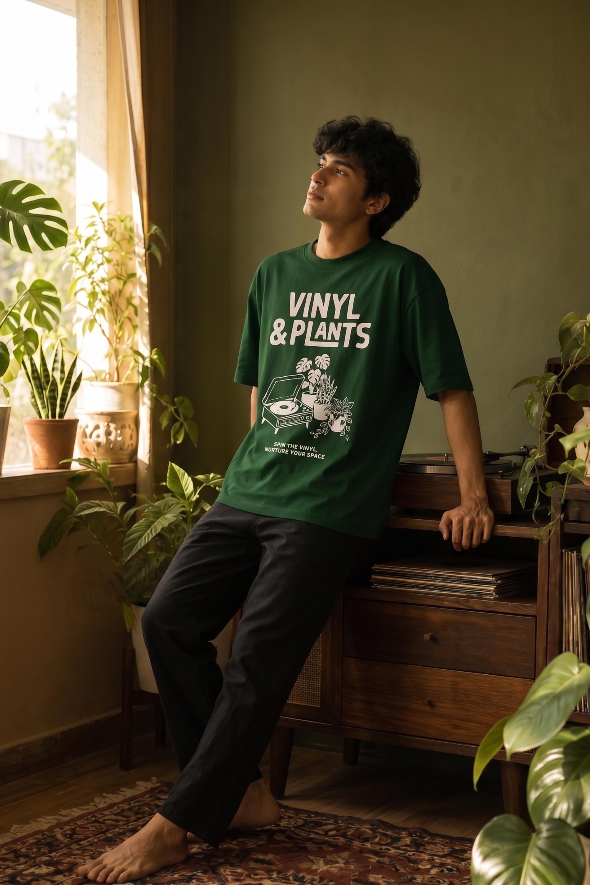 vinyl & plants tee